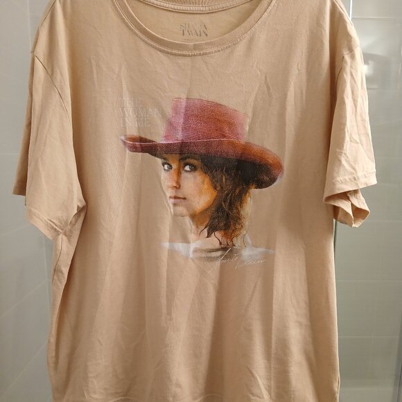 Shania Twain The Woman in Me Tee - Picture 1 of 8